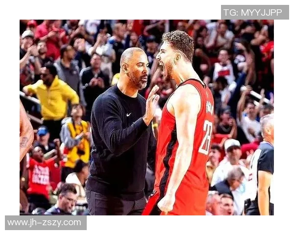 火箭队与篮网激战正酣NBA赛场精彩对决引发球迷热议